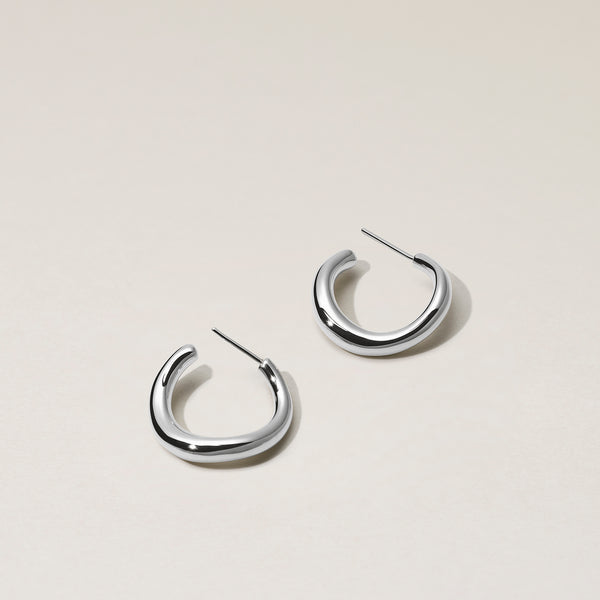 SWAY PIERCED EARRINGS Ⅰ - PURE SILVER 999